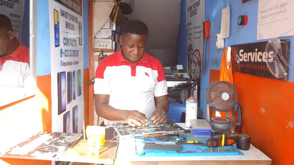 BridgeTech IT Services technician performing expert motherboard repair at our Jui Junction workshop